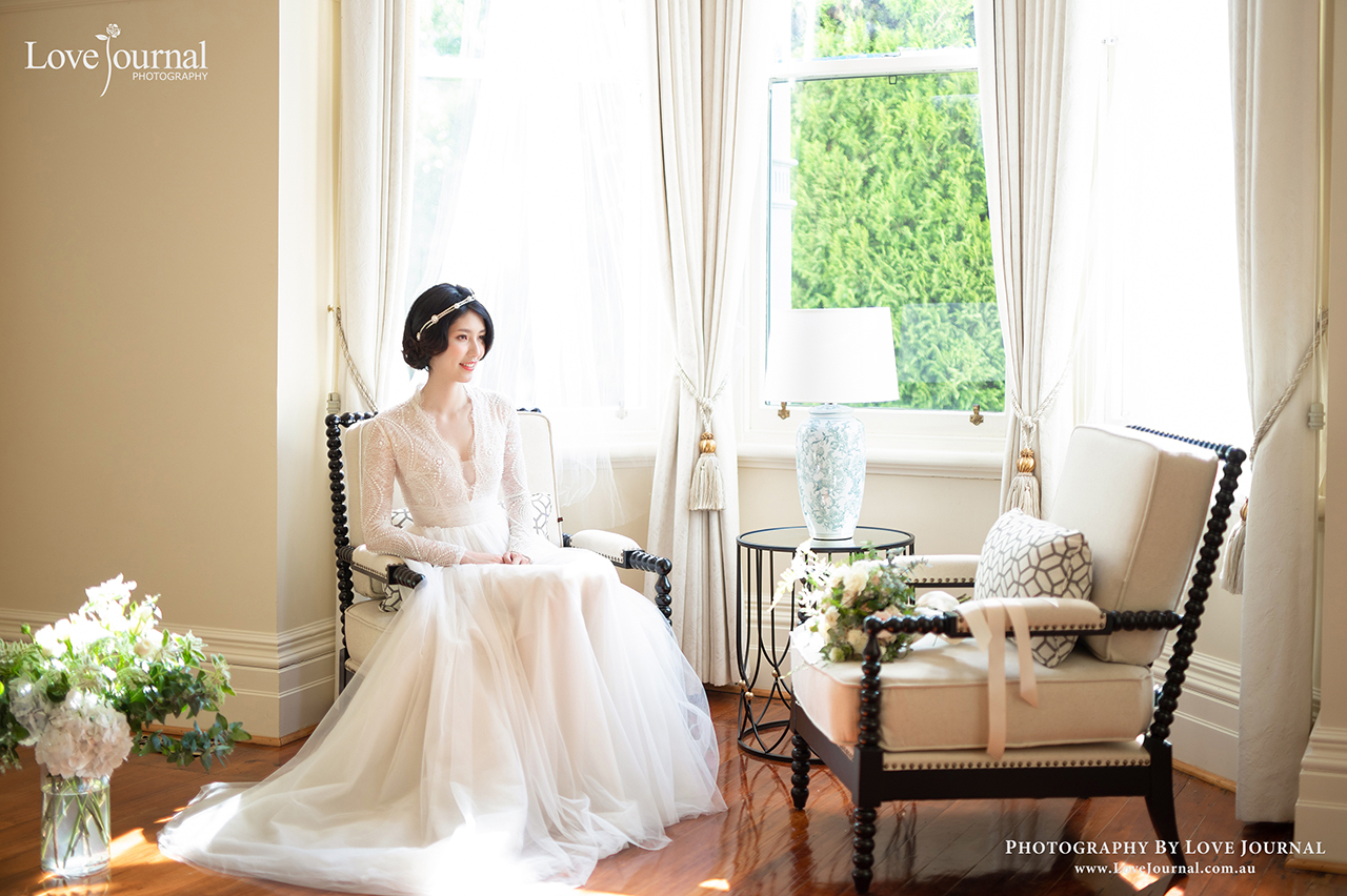Pre-Wedding Photography in French Style Historic House Pre-Wedding Photography in French Style Historic House