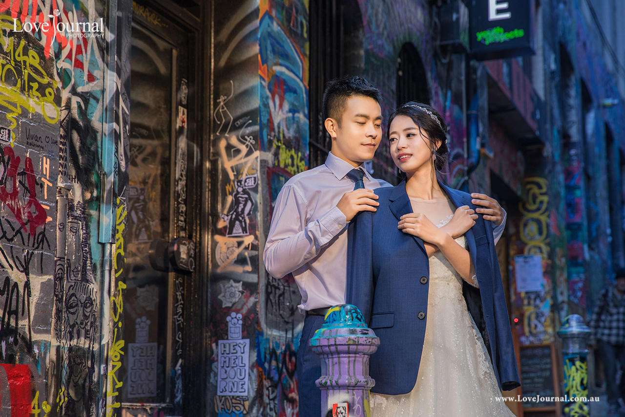 Graffiti Lane Pre-wedding Photography, Hosier Lane Pre-wedding Photography. Graffiti Lane Pre-wedding Photography, Hosier Lane Pre-wedding Photography.