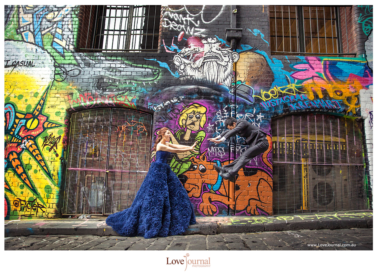 Graffiti Lane Pre-wedding Photography, Hosier Lane Pre-wedding Photography.