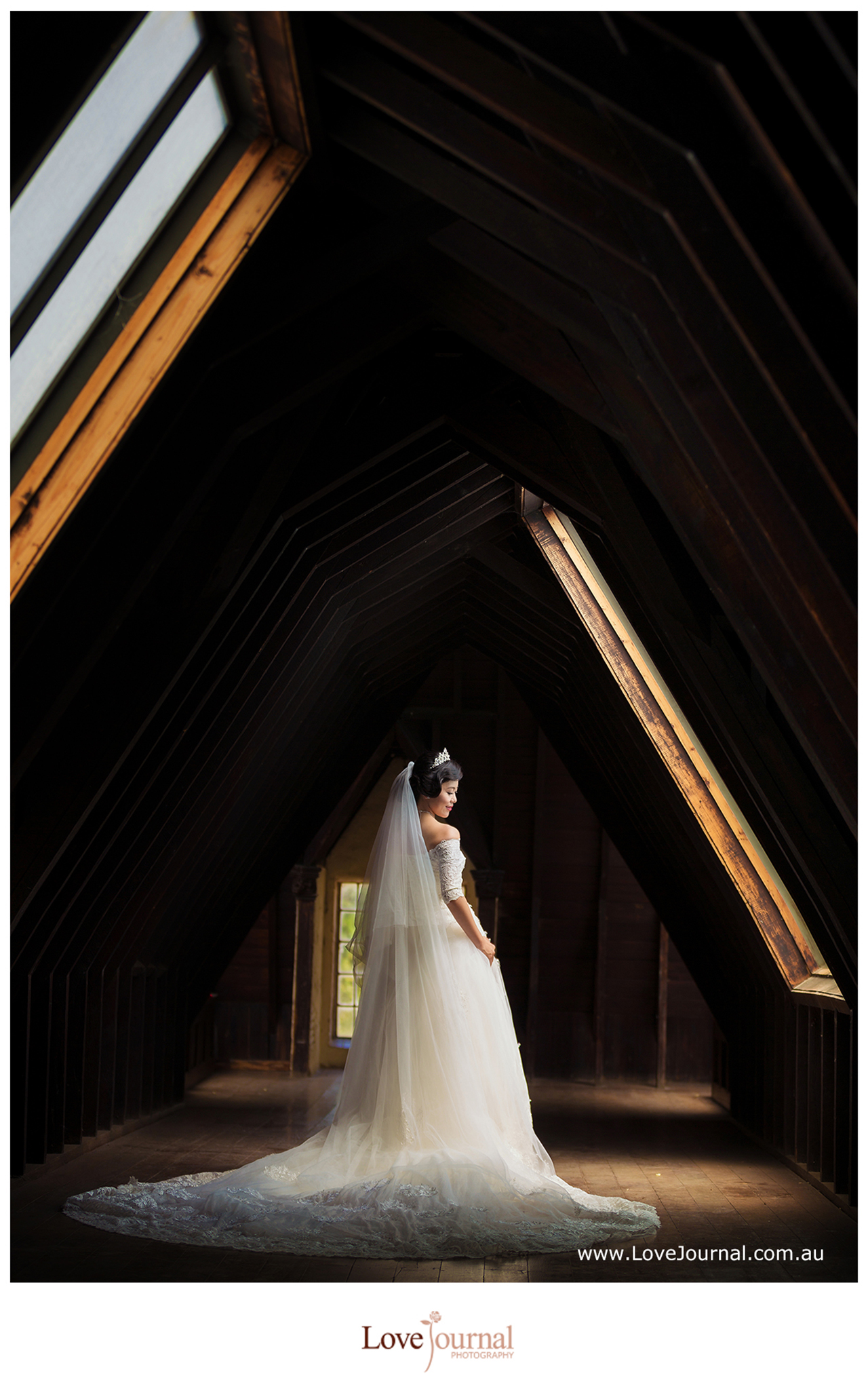 Melbourne Montsalvat Pre-Wedding Photography
